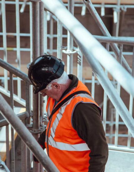 constr-09 constr-09